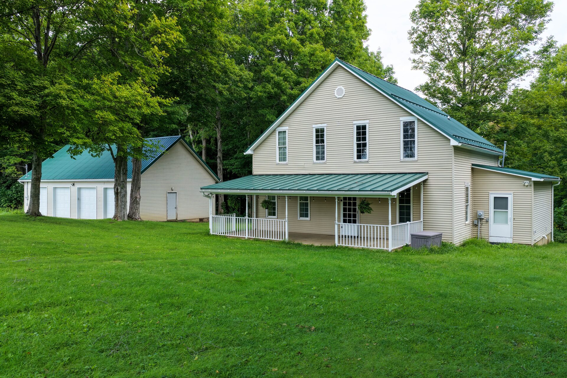 6 Acres with a Farmhouse in Fairfield County, OH - 3630 McCafferty Road NE - Photo 2